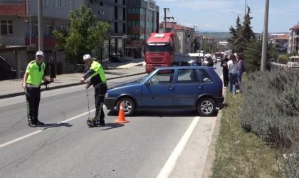 Otomobilin çarptığı yaya yaralandı