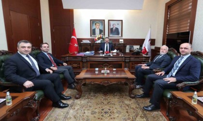 Sağlık heyetinden Vali Aksoya ziyaret