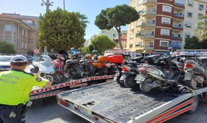 Sökede trafik ekiplerinden motosikletlere sıkı denetim