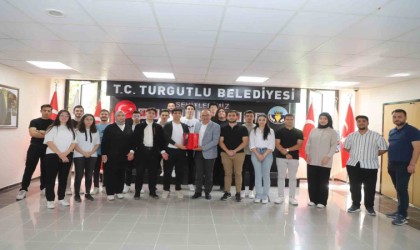 Turgutluda ‘Söz gençlerde
