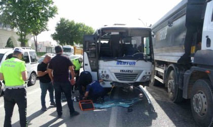 Üç aracın karıştığı kazada 1 kişi yaralandı