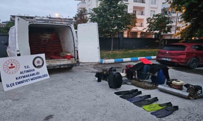 Yalovada 2 ton 300 kilo kaçak midye ele geçirildi