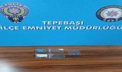 7 yıl hapis cezası bulunan firari şahsın evinde uyuşturucu madde ele geçirildi