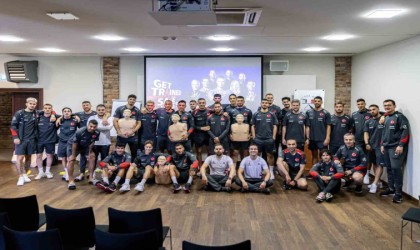 A Milli Takıma “Temel Yaşam Desteği” eğitimi verildi