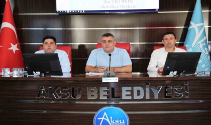 Aksu Belediyesi meclisinde İsrailin Filistine yönelik saldırıları kınandı