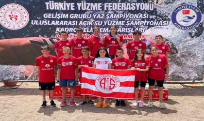 Antalyasporun 7 yüzücüsü milli takımda