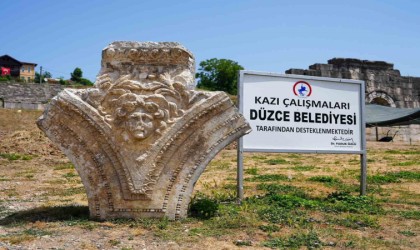 Antik kentin restorasyonu devam ediyor