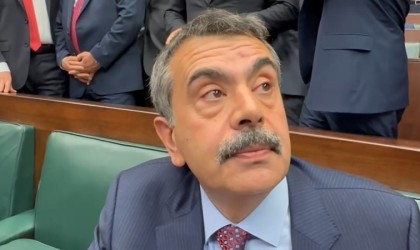 Bakan Tekin: (Taban maaş) Sorunları çözmek için gerekli adımları atıyoruz