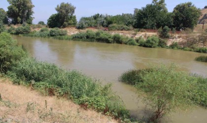 Baraj kapakları açıldı Çine Çayı su taşımaya başladı