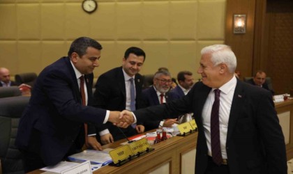 Başkan Bozbeyden Bursaspor taraftarına ‘Tahta açılacak müjdesi