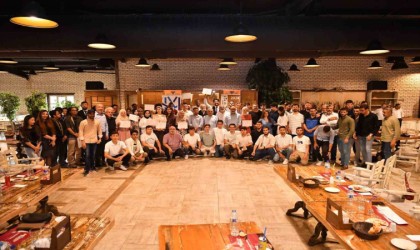 Başkan Büyükkılıç, yabancı uyruklu öğrencilerin bayram ve sertifika sevincine ortak oldu