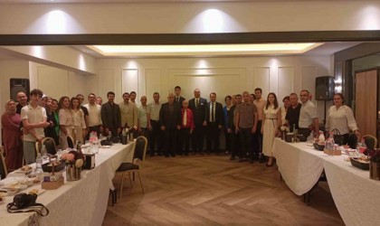 Başsavcı, avukatı heimlich manevrası ile kurtardı