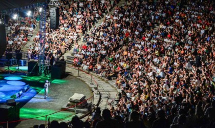 Bayram coşkusu Tilbeyle başladı