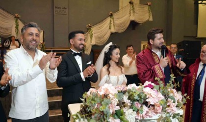 Boltaç ilk nikahını kıydı