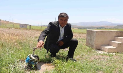 Bu mahalle su bekliyor