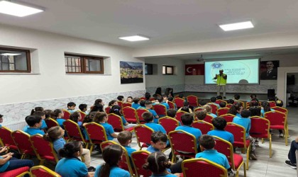 Bursa Büyükşehirden çocuklara haşereyle mücadele eğitimi