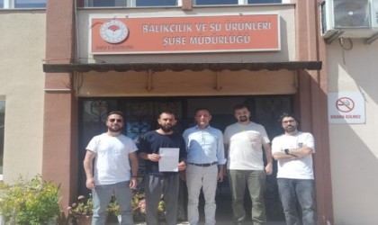 Bursada 165 santimetrelik balık tutan iki arkadaşa para cezası