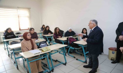 Büyükşehirden YKS öğrencilerine ücretsiz ulaşım