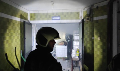 Camide korkutan yangın