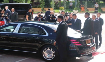 Cumhurbaşkanı Erdoğan ile CHP Genel Başkanı Özel görüşmesi sona erdi