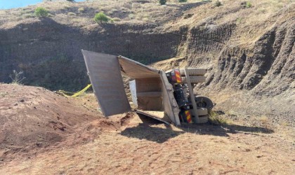 Cüruf ocağında yüksekten düşen kamyon sürücüsü yaşamını yitirdi