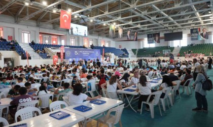 Darıcada 5. Akıl ve Zeka Oyunları Turnuvası başladı