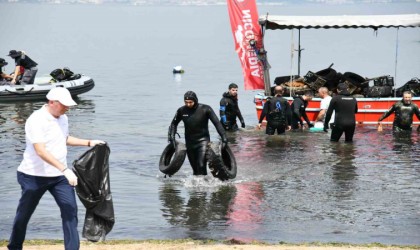 Denizden lastik de çıktı kamp sandalyesi de