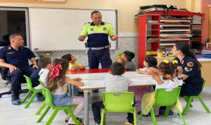 Didimde 62 öğrenci “trafik dedektifi” oldu