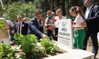 Eczacı Neşe Gülersoy mezarı başında anıldı