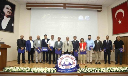 ERÜde 2023 Yılı Akademi Ödülleri Töreni düzenlendi