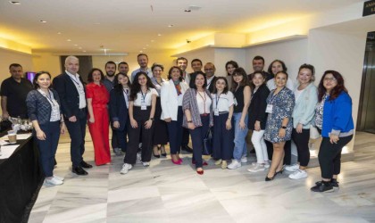 “EşitBiz: İlham Veren Buluşma” konferansında eğitimciler, uzmanlar ve öğretmenler buluştu