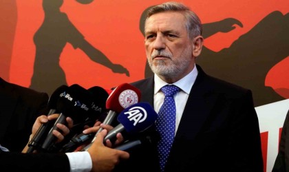 İbrahim Burkay: Hedefimiz Türk futbolunun hak ettiği yerlere ulaşabilmesi