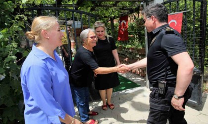 İl Emniyet Müdürü şehit ailesine bayram ziyareti yaptı