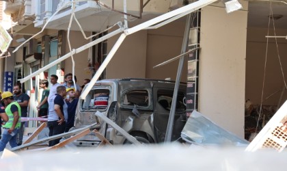 İzmirin Torbalı ilçesinde, 5 kişinin öldüğü, 57 kişinin yaralandığı sanayi tipi tüp patlamasına ilişkin, iş yerinde tüpü değiştiren kişinin gözaltına alındığı öğrenildi.