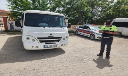 Jandarma ekiplerinden okul servislerine yönelik denetim