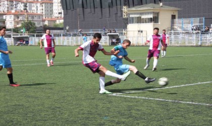 Kalespor: 7 - Pınarbaşı Belediyespor:0