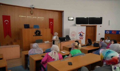 Koruyucu aile hizmet modeli tanıtıldı