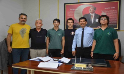 Köyceğizde kurulan Neutron Rocket Team Türkiye Finallerine katılacak