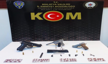 Malatya polisi silah kaçakçılarına göz açtırmıyor