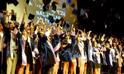 MSKÜ Tıp Fakültesinden sağlık sektörüne 194 yeni hekim
