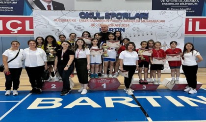 Osmangazili badmintonculardan Türkiye şampiyonluğu