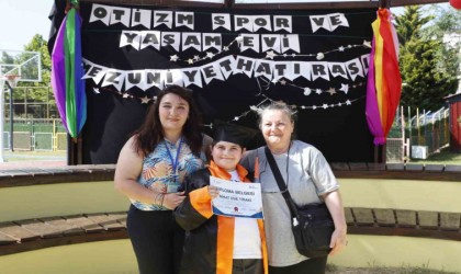 Otizm Spor ve Yaşam Evi ilk mezunlarını verdi