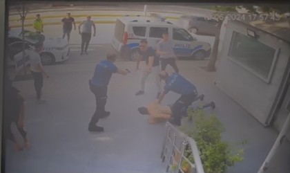 Polis noktasına darp etmeye gelen şüpheliler anında müdahale