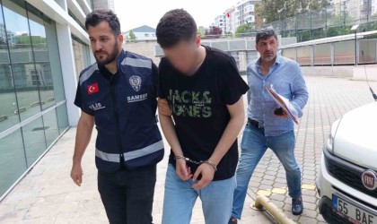 Samsunda marketten alkol çalan genç yakalandı