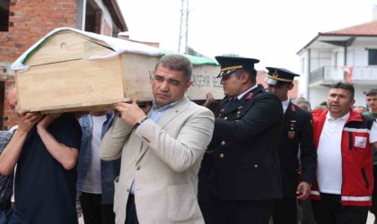 Şehidimizin annesine son görev