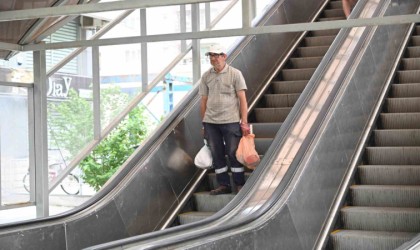 Şehitler ve Gaziler Yaya Üst Geçidi artık çalışıyor