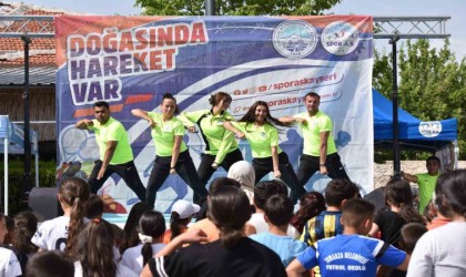 Spor A.Ş.den Tomarzada karne şenliği