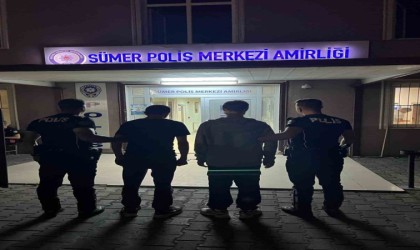 Şüpheli şahısların üzerinden uyuşturucu çıktı