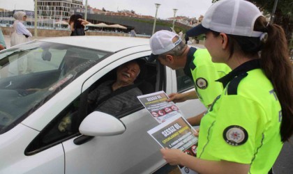Trafik ekipleri bu kez öğrenciler için sahaya indi