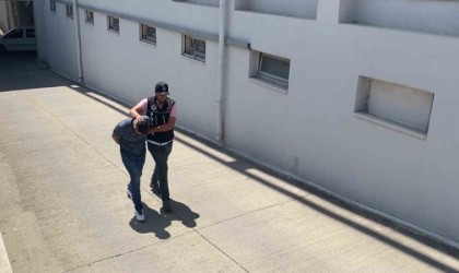 Uyuşturucuyu yakalatınca, Ucuz olduğu için toplu aldım, satma niyetim yoktu dedi